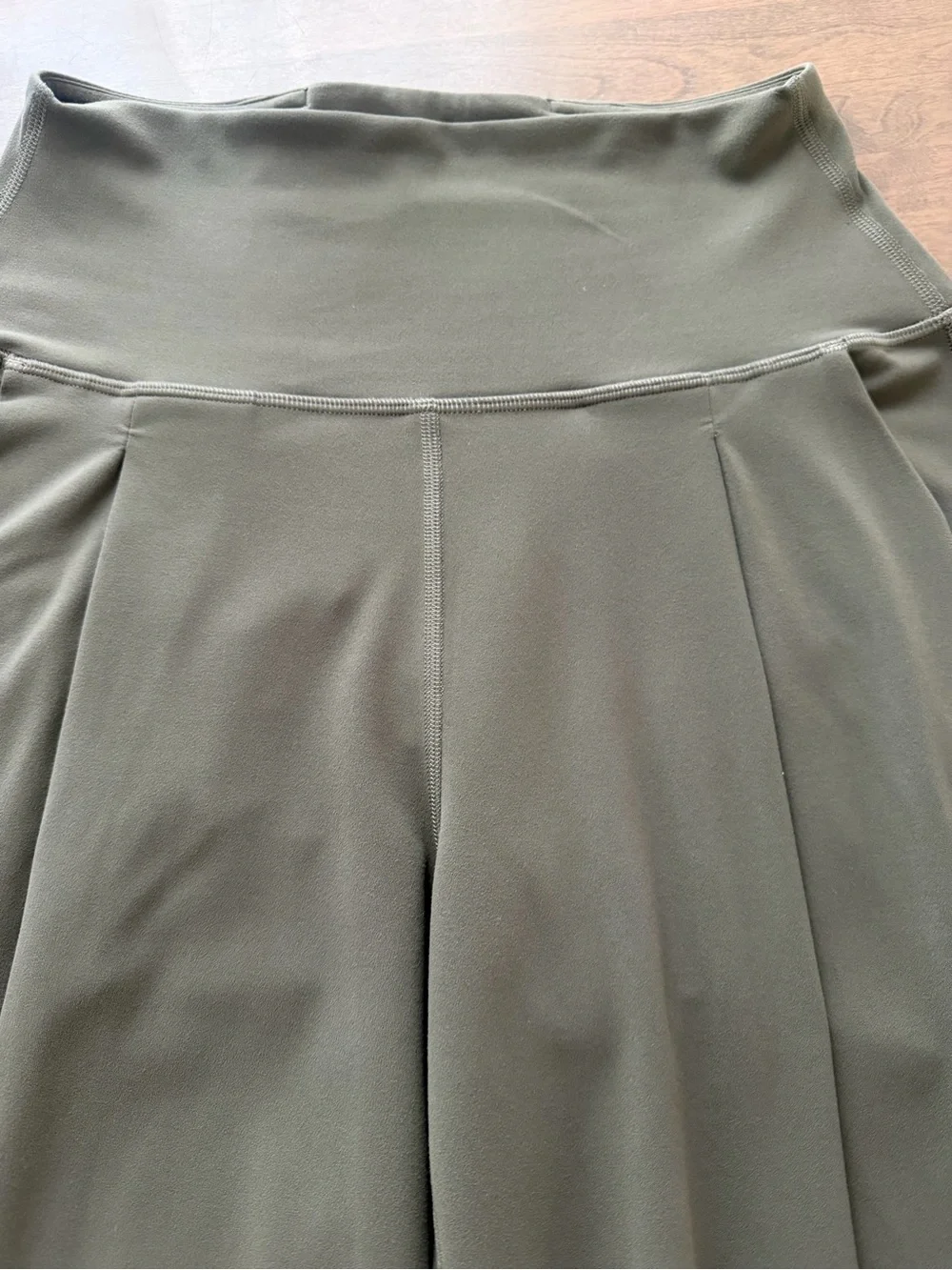 Lululemon Align Palazzo Pant size 4 Short